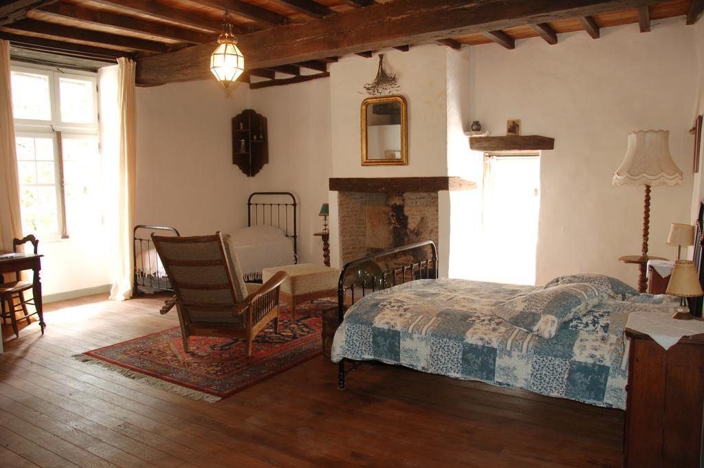 سان أنتونين Auberge Lion D'Or الغرفة الصورة